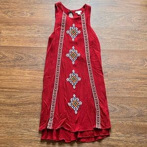 Red Sleeveless Mini Shift Dress with Embroidery / Xhilaration / Sz Small